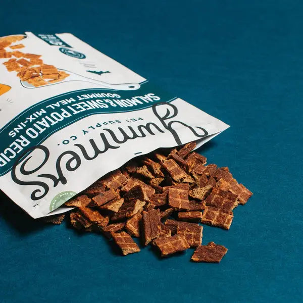 Yummers 5 oz. Gourmet Salmon & Sweet Potato Recipe Dog Food Topper