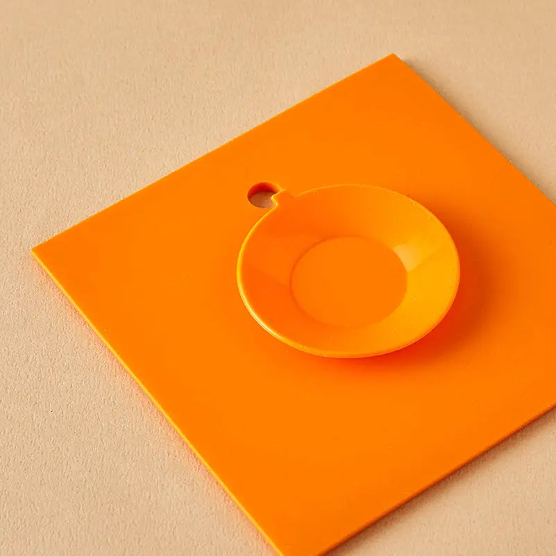 Anxiety-Relieving Poochie Butter Lick Pad with Suction Cup for Pets