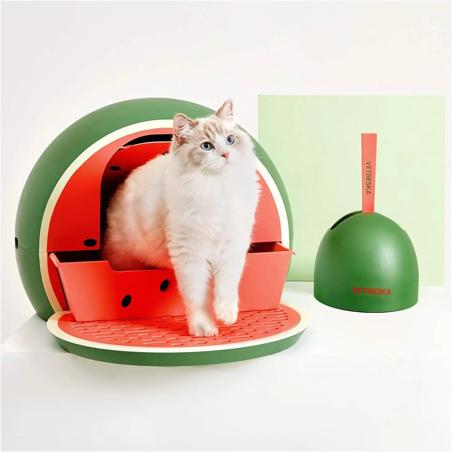 Vetreska Watermelon-Styled Odor-Controlling Kitty Litter Box with Lid and Scoop Set for Feline Companions