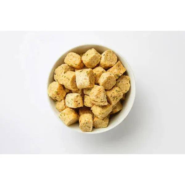 Momentum Carnivore Nutrition 3oz Freeze-Dried All-Natural Chicken, Spinach & Sea Kelp Dog Treats